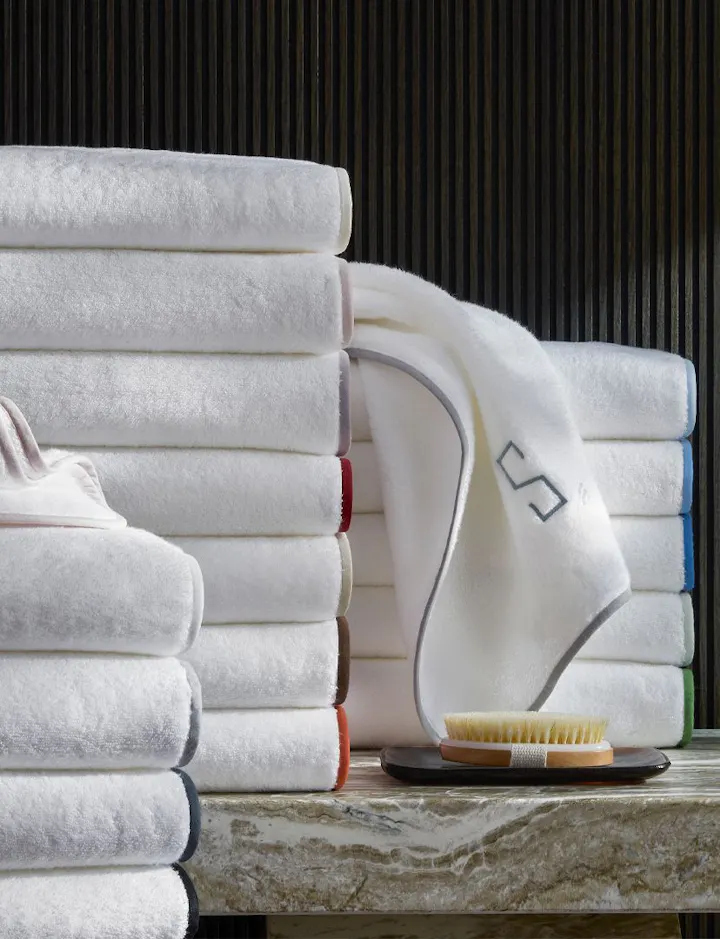 An view of a Giza Towel Stack