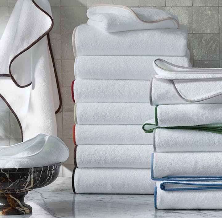 A stack of Giza towels